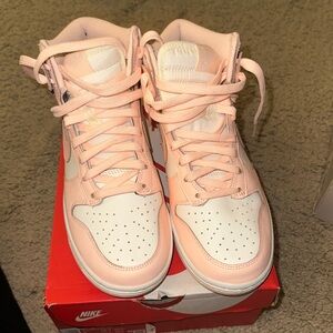 Women’s Nike Dunk high. Worn once. Size 7. Color Crimson tint